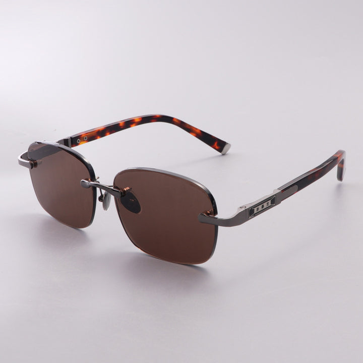 Ladies Elegant Sunglasses in Modern Retro Style Stornfield