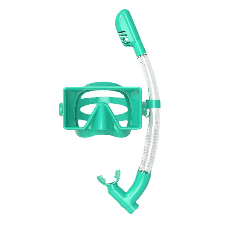 High-quality diving mask with wide field of vision and flexible snorkel Stornfield
