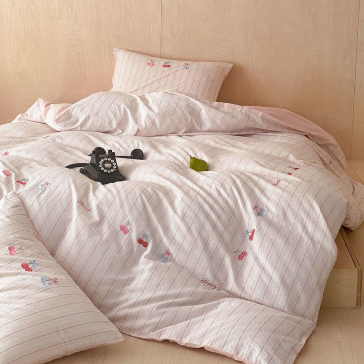 Striped Cotton Duvet Cover Set with Embroidered Animal Pillow Shams