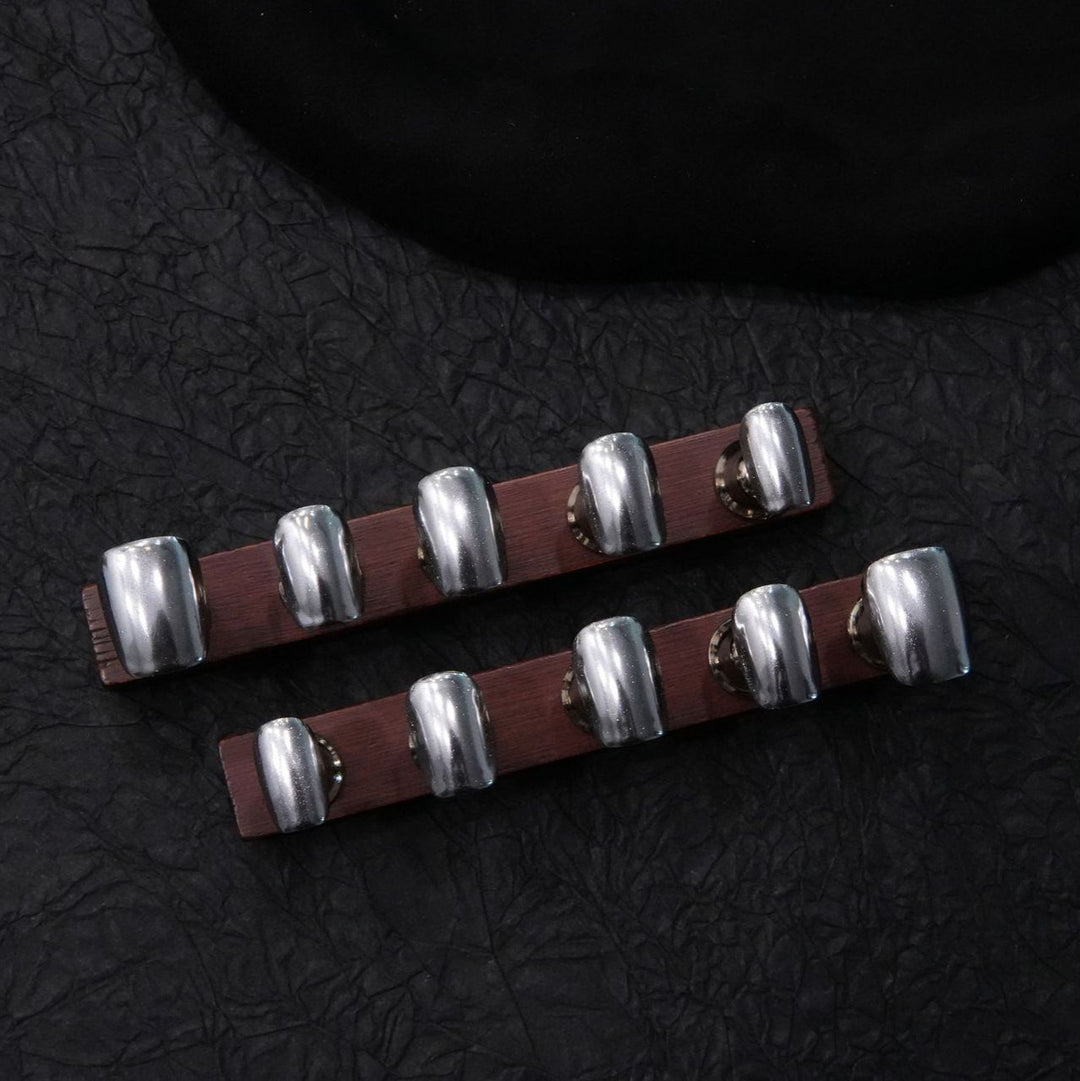 Artistic Metal Nail Enhancements