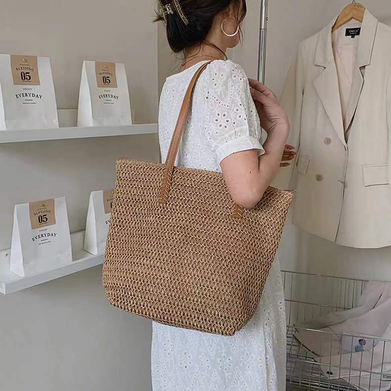Elegant Bast bag with High-Quality Leather Handles Stornfield