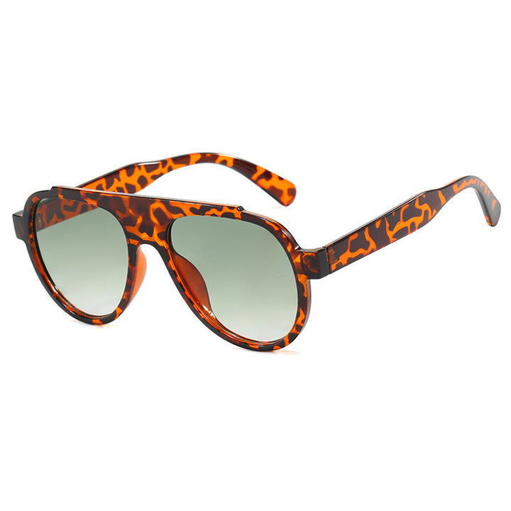 Women's stylish black sunglasses in modern design Stornfield