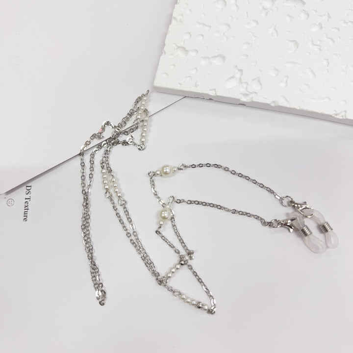 Elegant Pearl Chain Necklace Stornfield