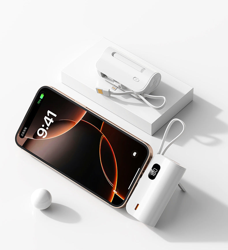 Portable charger with integrated digital display and fast charging function Stornfield
