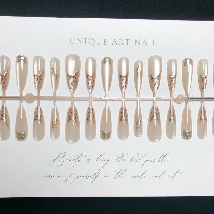 Elegant Design Press-On Nail Set