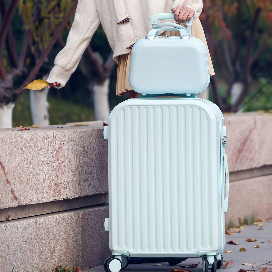 Women's Stylish Dual-Compartment Rolling Luggage Stornfield