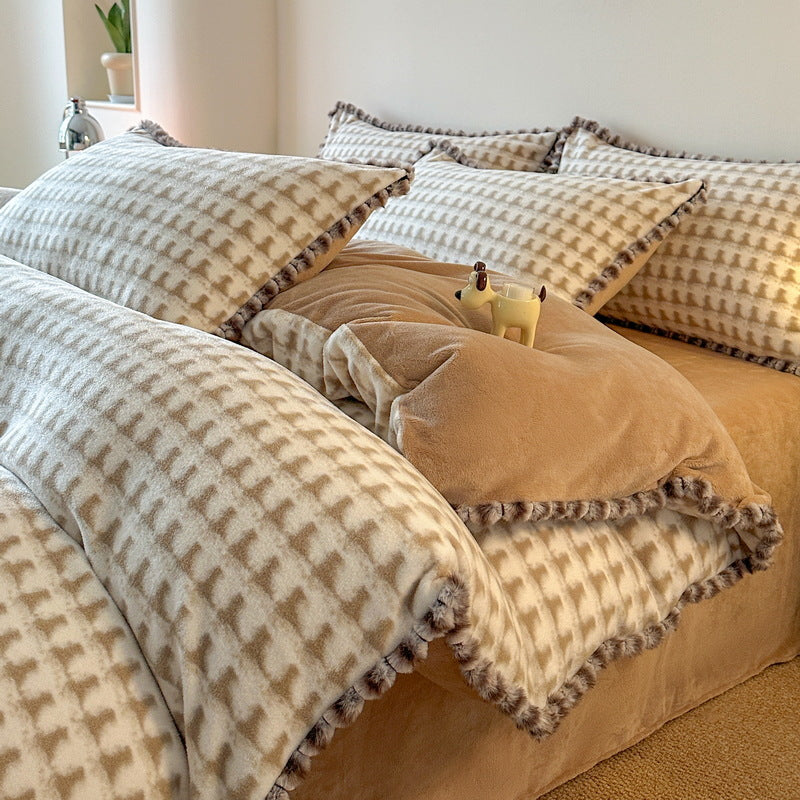 Plush Reversible Leopard-Print Duvet Cover and Pillowcase Set with Pom-Pom Trim