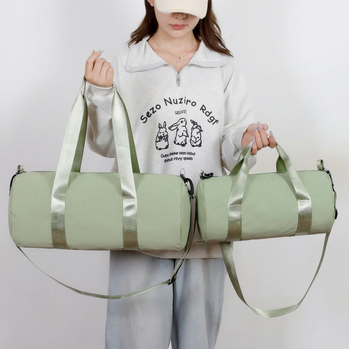Sporty duffel bag with durable material and adjustable shoulder strap Stornfield