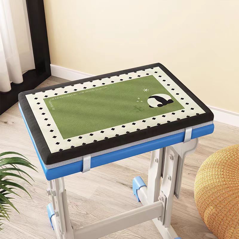 Bear-Themed Comfort Mat
