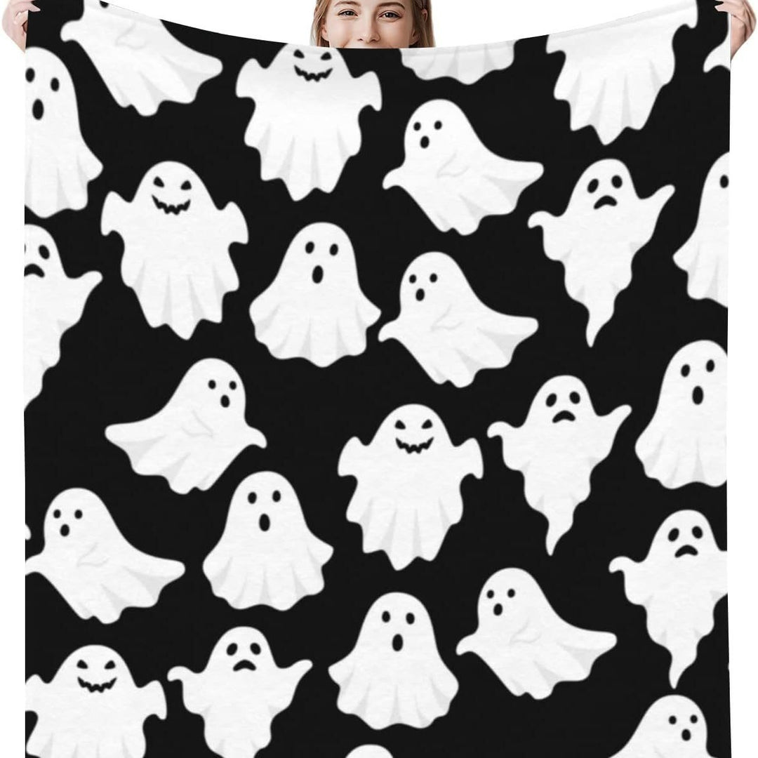 Spooky Ghost Pattern Throw Blanket