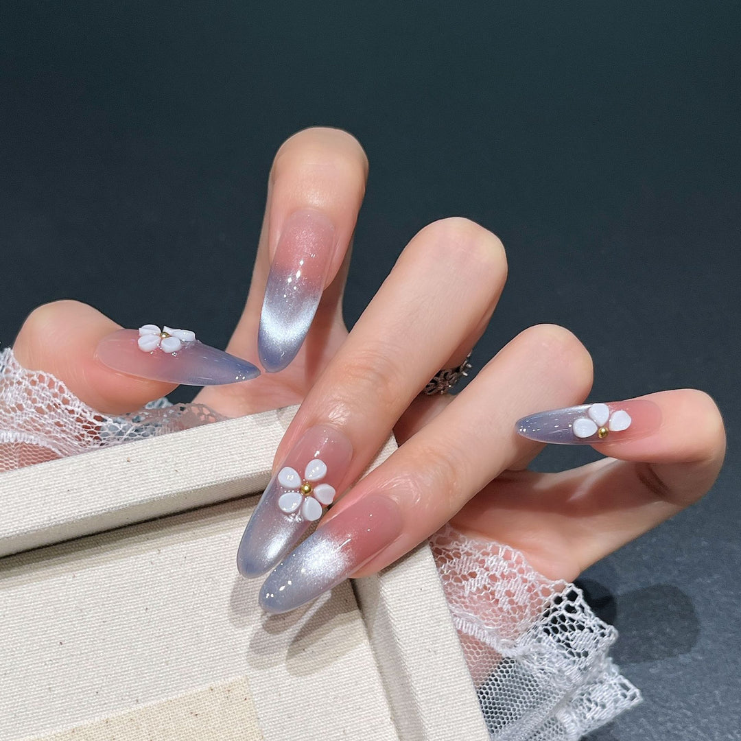 Elegant Floral 3D Press-On Nail Extensions Stornfield