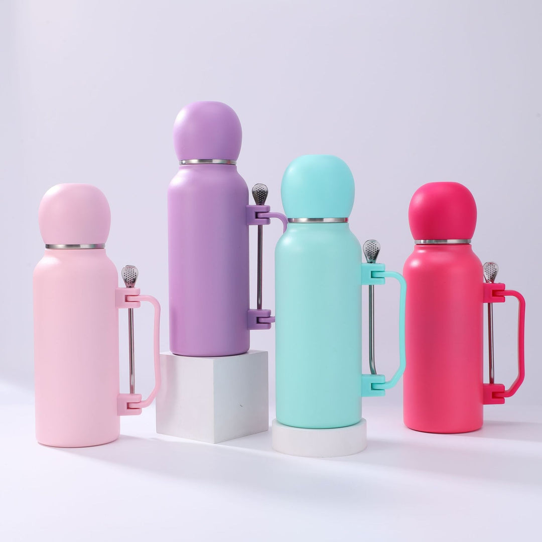 Women practical insulated bottle with integrated tea strainer Stornfield