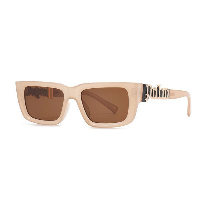 Ladies fashionable sunglasses with striking design Stornfield