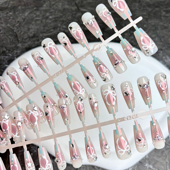 Elegant Gradient Press-On Nail Art Set