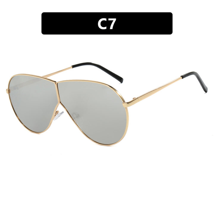 Women's pilot sunglasses with elegant golden frame and blue lenses Stornfield