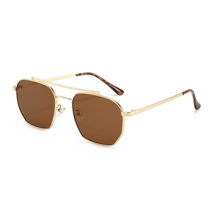 Fashion-Forward Angular Frame Sunglasses Stornfield