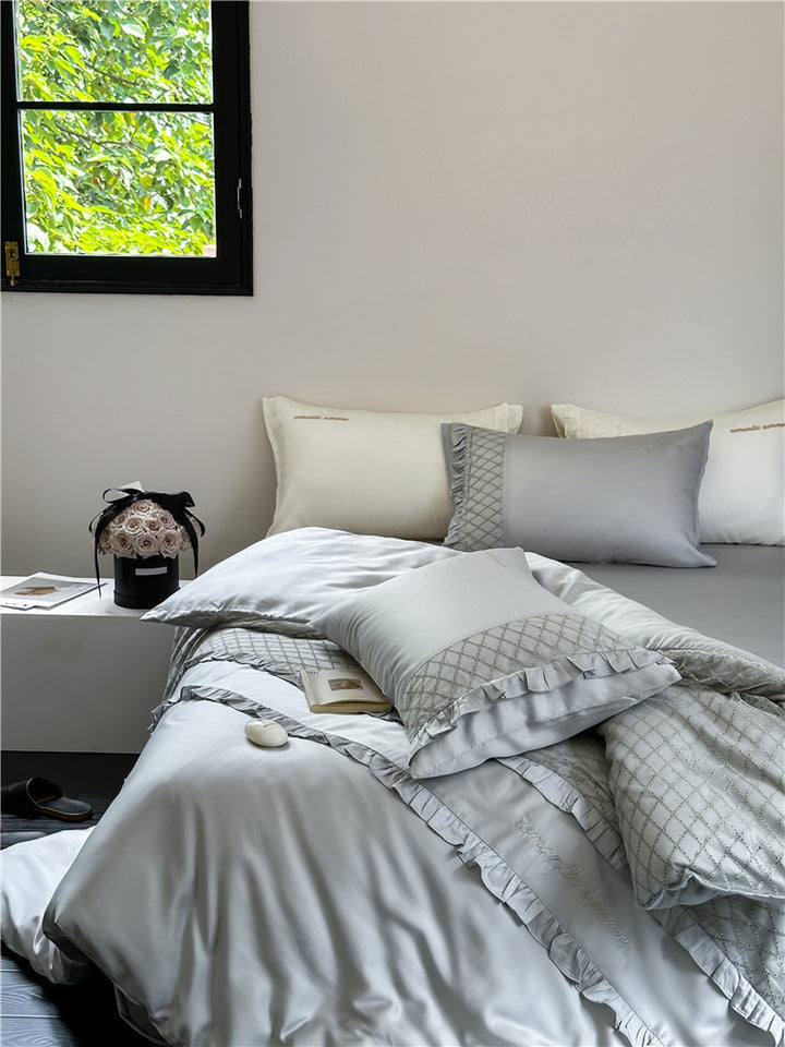 Satin bedding set