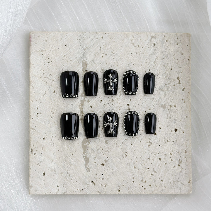 Decorative Press-On Nail Set with Silver Accents