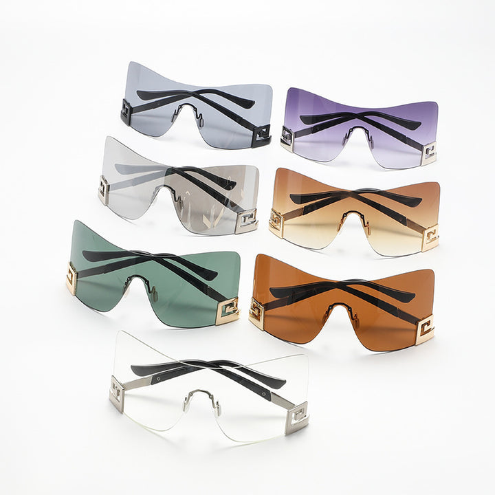 Women's Oversized Shield Sunglasses with Extravagant Design Stornfield