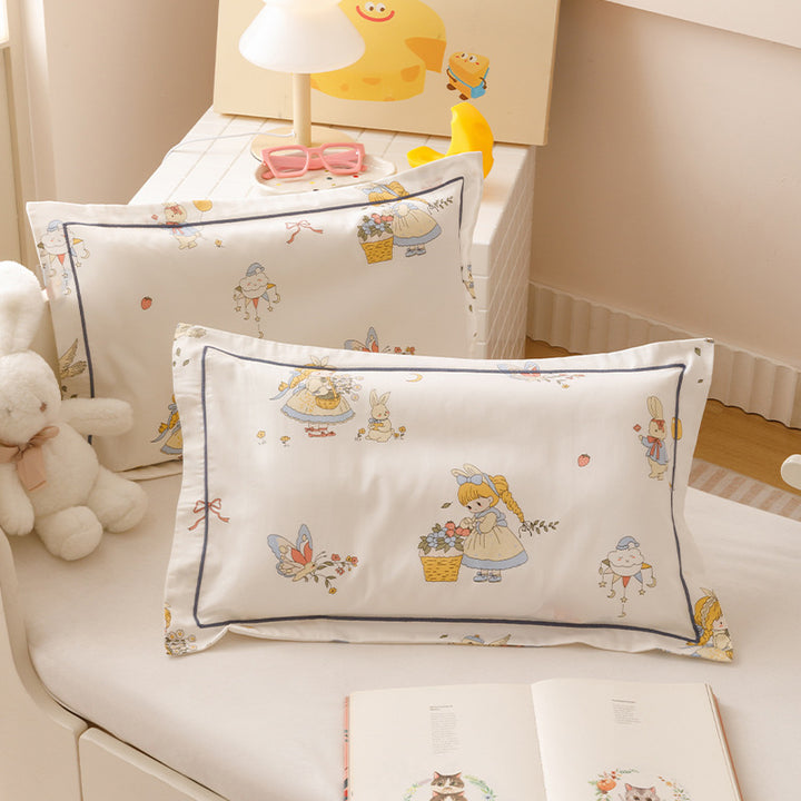 Children's Pillowcase Set made of Soft Cotton Percale with Cute Animal Print and Decorative Piping