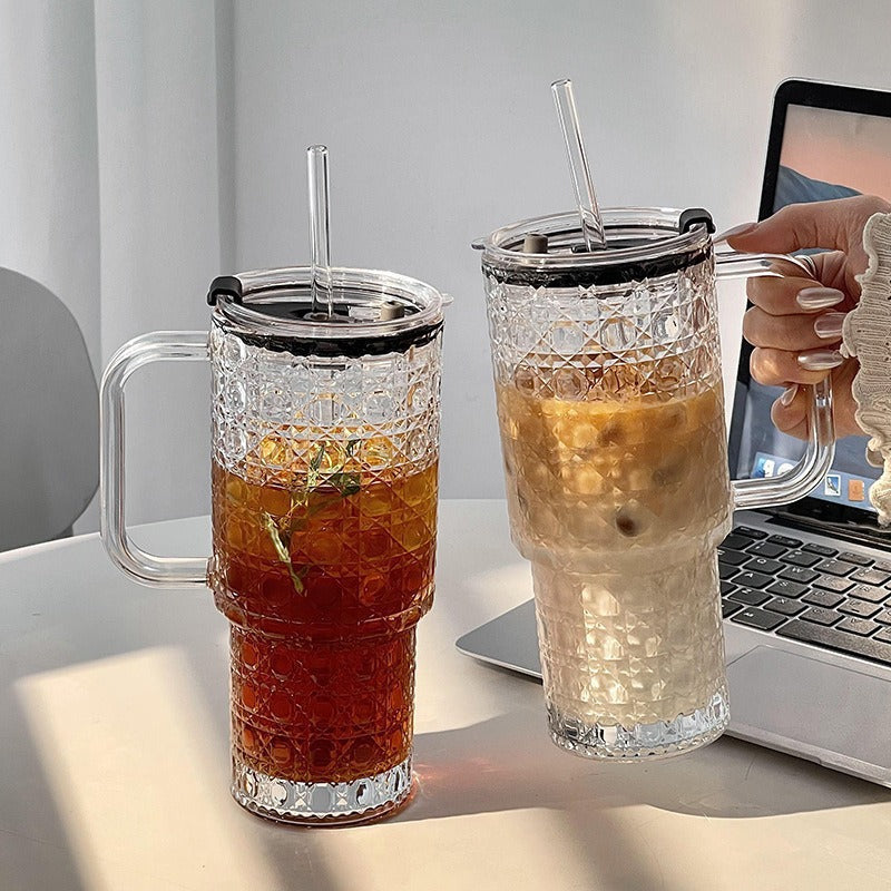 Ladies stylish drinking cups with unique pattern Stornfield