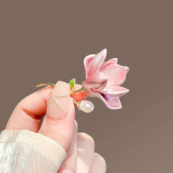 Elegant flower brooch Stornfield