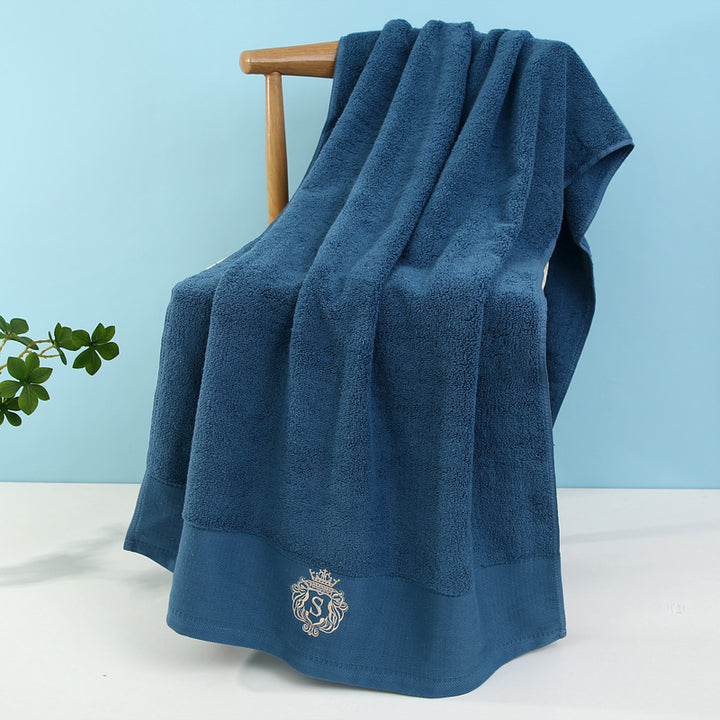 Luxurious terry bath towel with elegant design Stornfield
