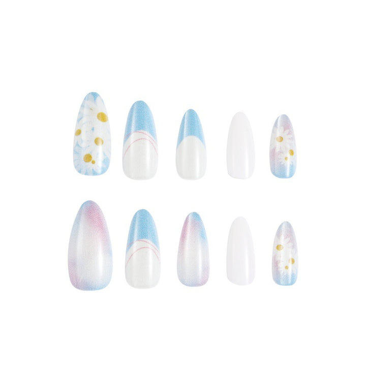 Nail art with floral designs Stornfield