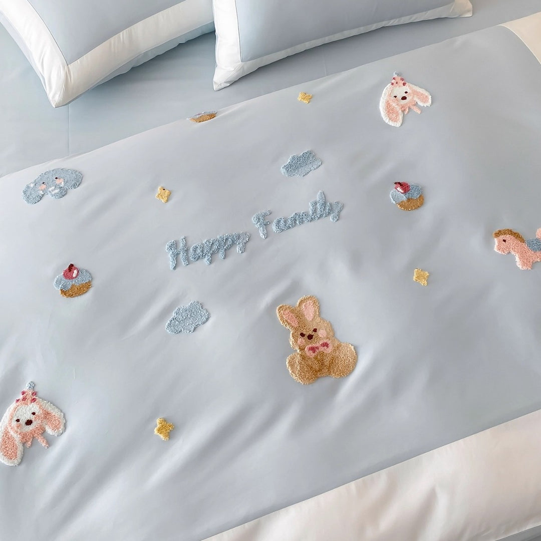 Cotton-Sateen Appliqué Bunny Duvet Cover Set with Contrast Border and Decorative Pillow Shams