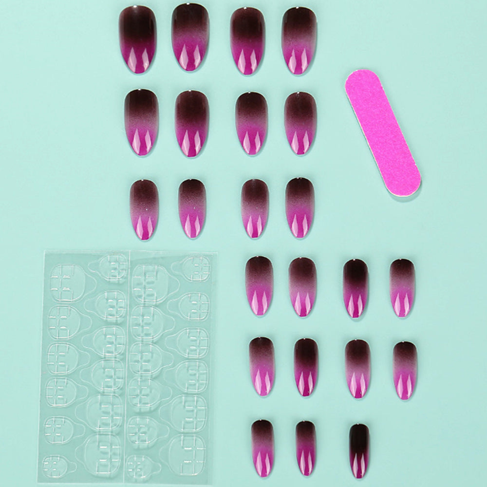 Artificial nails with modern ombre effect Stornfield