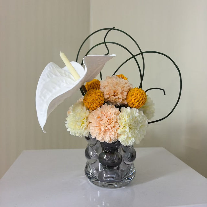 Chic Floral Handheld Bouquet