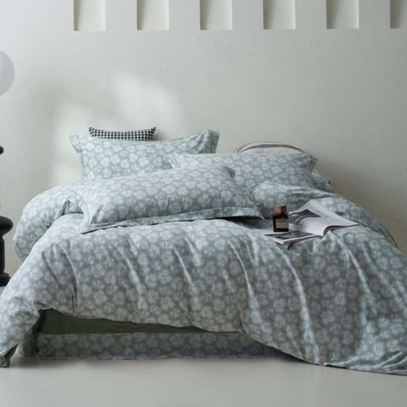 Bedding set made of cotton percale with geometric check pattern, breathable and easy to iron
