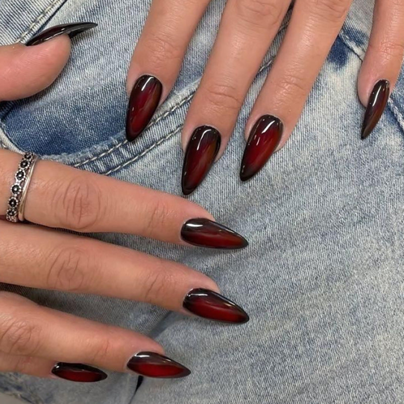 Artful stiletto nails with ombre effect Stornfield