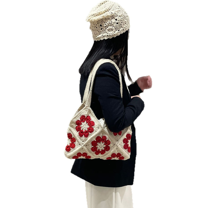 Hand-knotted flower bag Stornfield