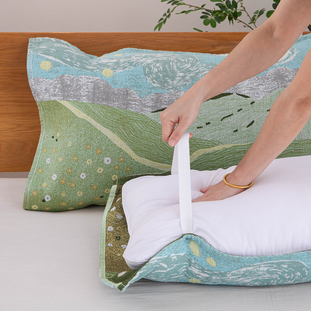 Women's pillow with removable cotton cover Stornfield