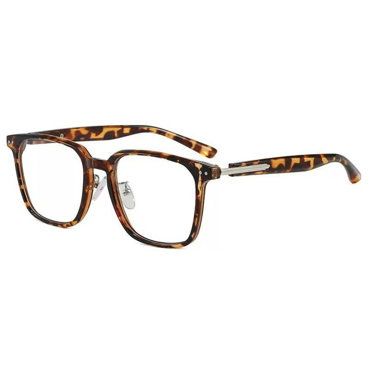 Women’s retro-inspired sunglasses in modern tortoiseshell pattern Stornfield