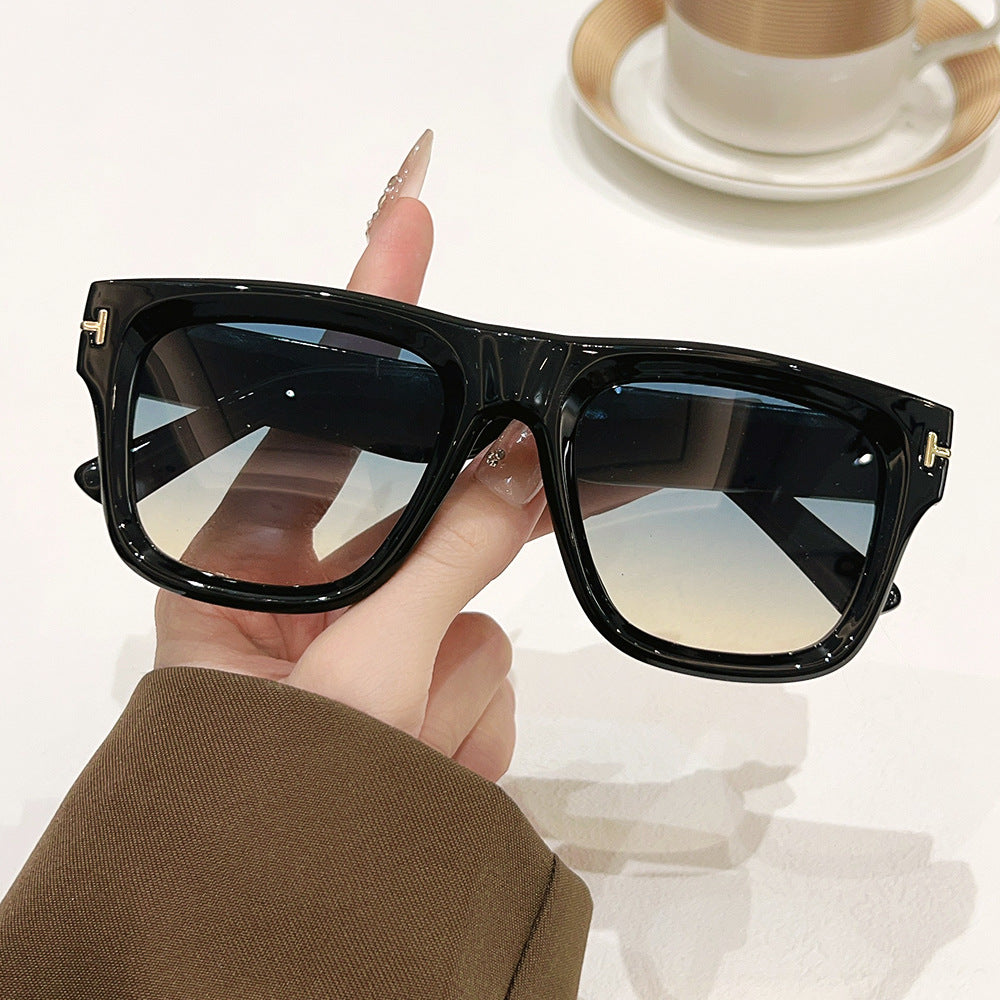 Stylish Retro Sunglasses Stornfield