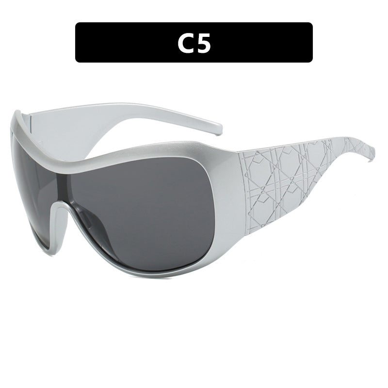 Ladies sport sunglasses with wide-protected frame and polarized lenses Stornfield