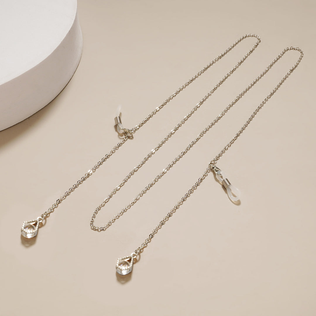 Geometric-Inspired Eyewear Chain Stornfield