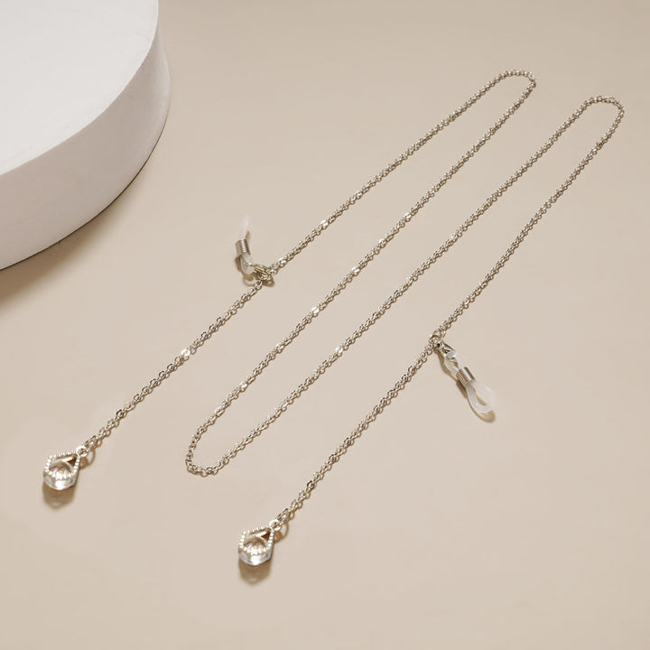 Geometric-Inspired Eyewear Chain Stornfield