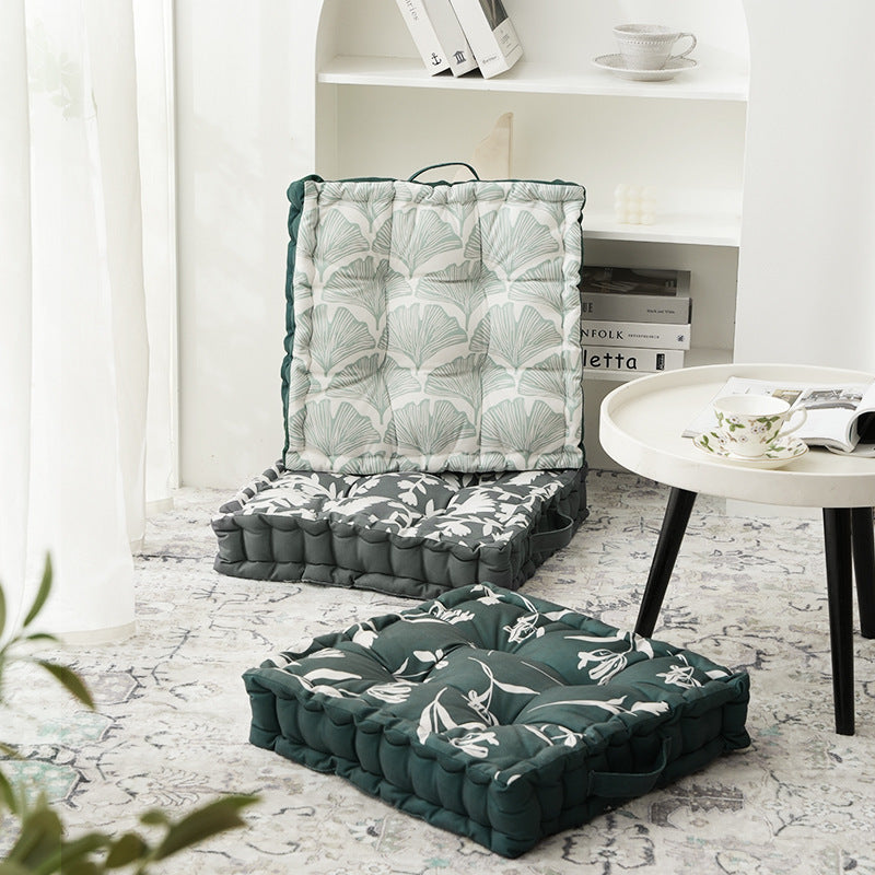 Padded chair cushion with carrying handle and decorative stitching Stornfield