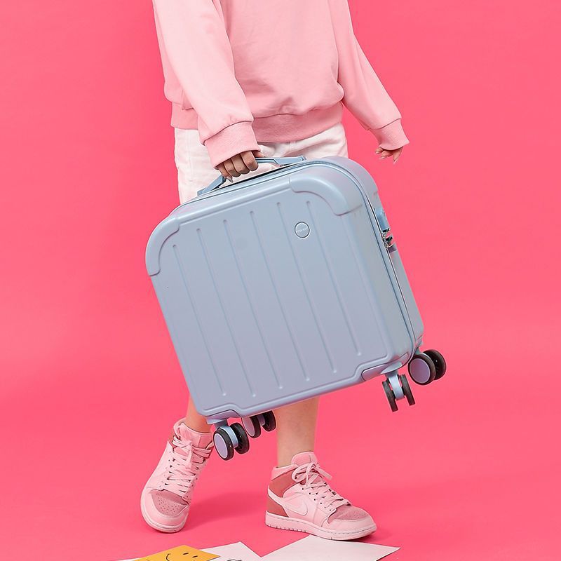 Unisex Sleek Rigid Cabin Suitcase Stornfield