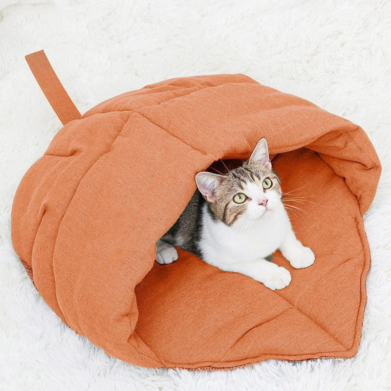 Cozy cat cave Stornfield
