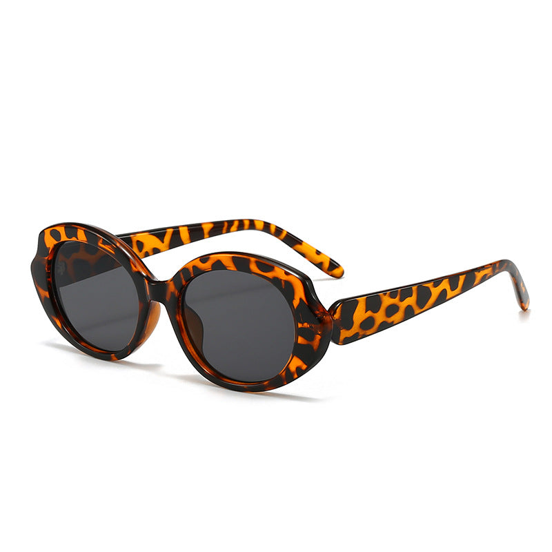 Women's fashionable round designer sunglasses Stornfield