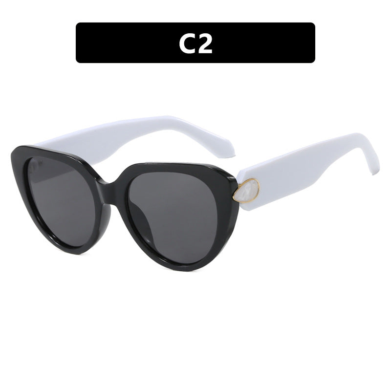 Women Cat-Eye Sunglasses with striking design and protective UV filter Stornfield
