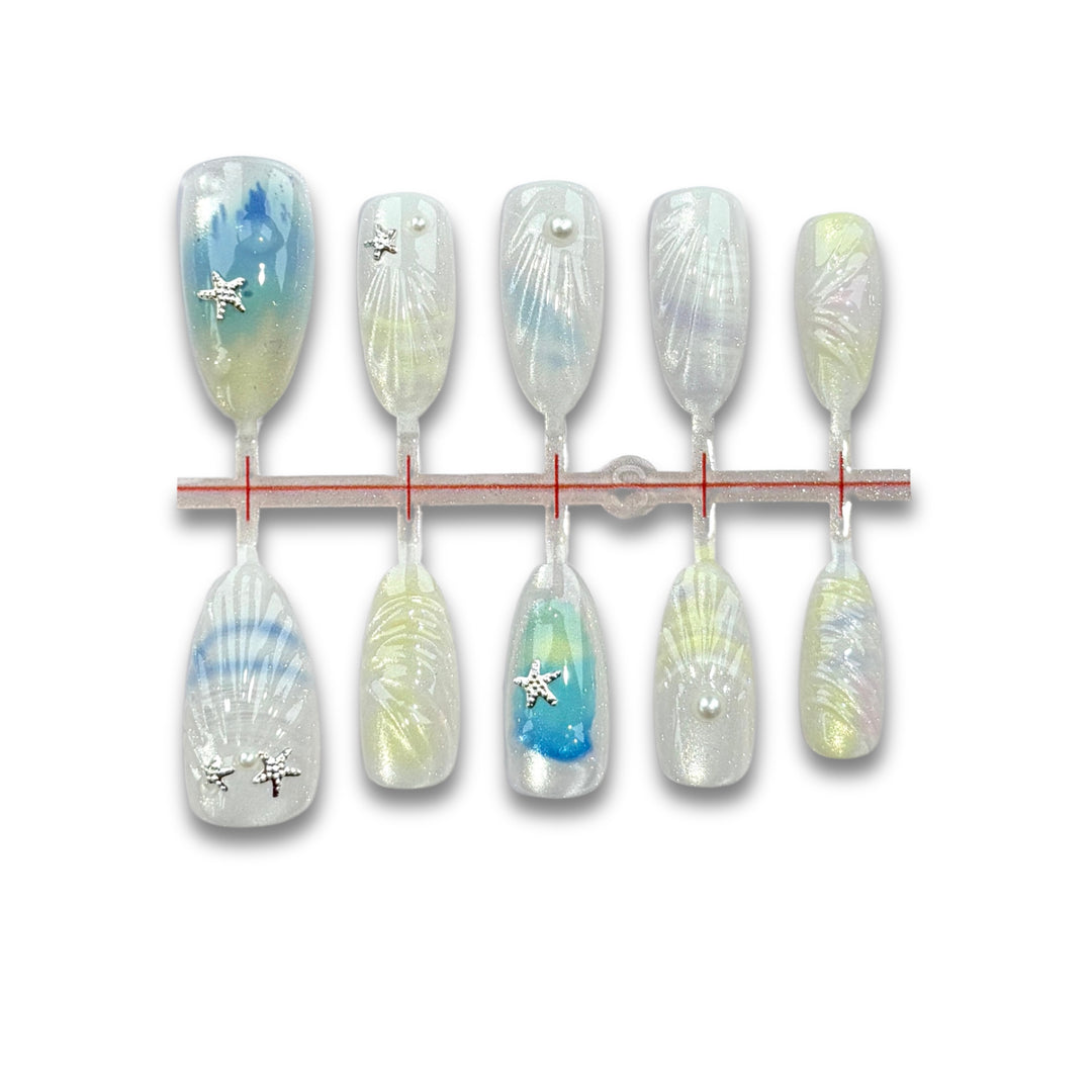 Decorative Nail Art Press-On Kit