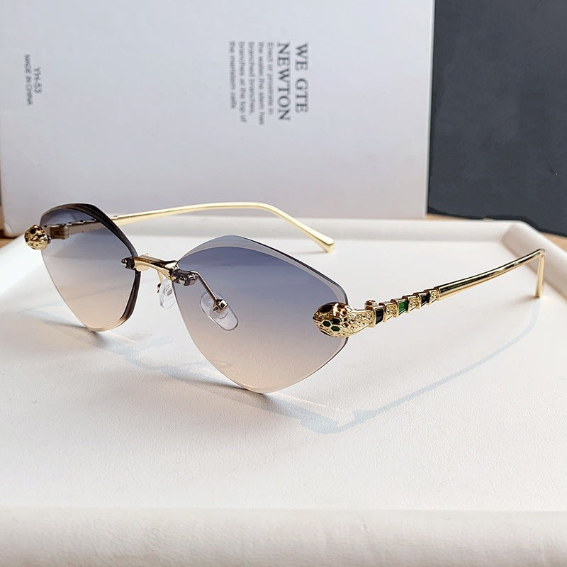 Women's Cat-Eye Sunglasses with Luxurious Jewelry Frame Stornfield