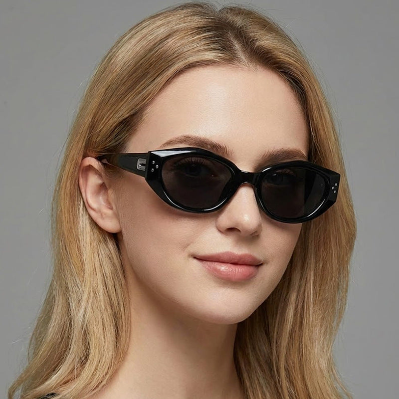 Women's Stylish Vintage Sunglasses with Elegant Design Stornfield