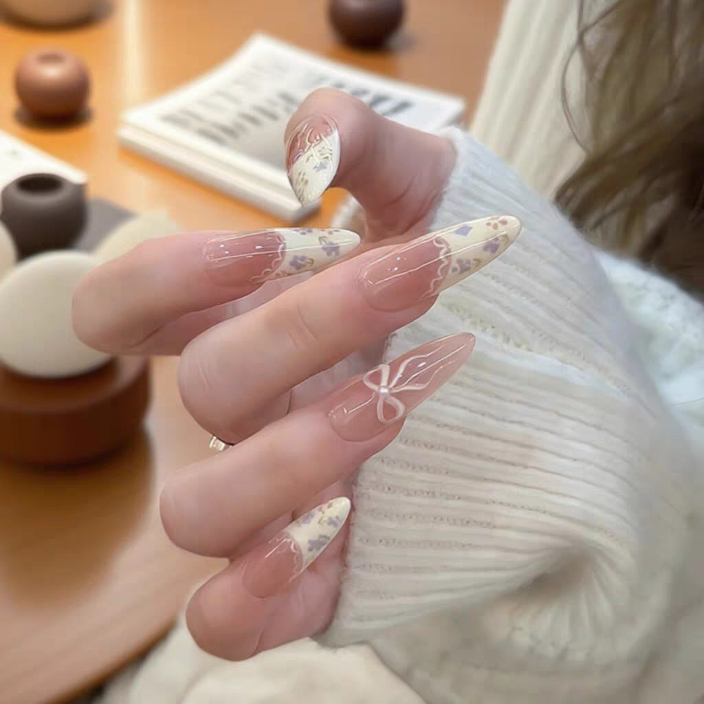 Floral-Embellished Press-On Nail Set Stornfield