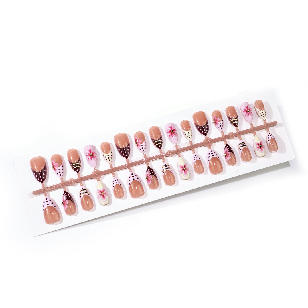 Artistic 3D Floral Press-On Nail Art Set Stornfield